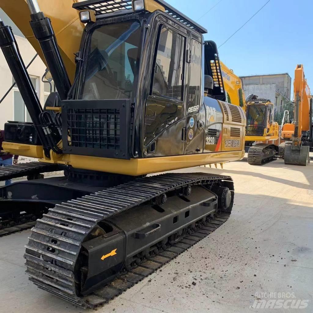 CAT 329E Rupsgraafmachines