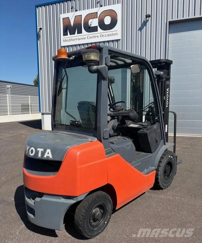 Toyota 02-8 FDF 25 Diesel heftrucks