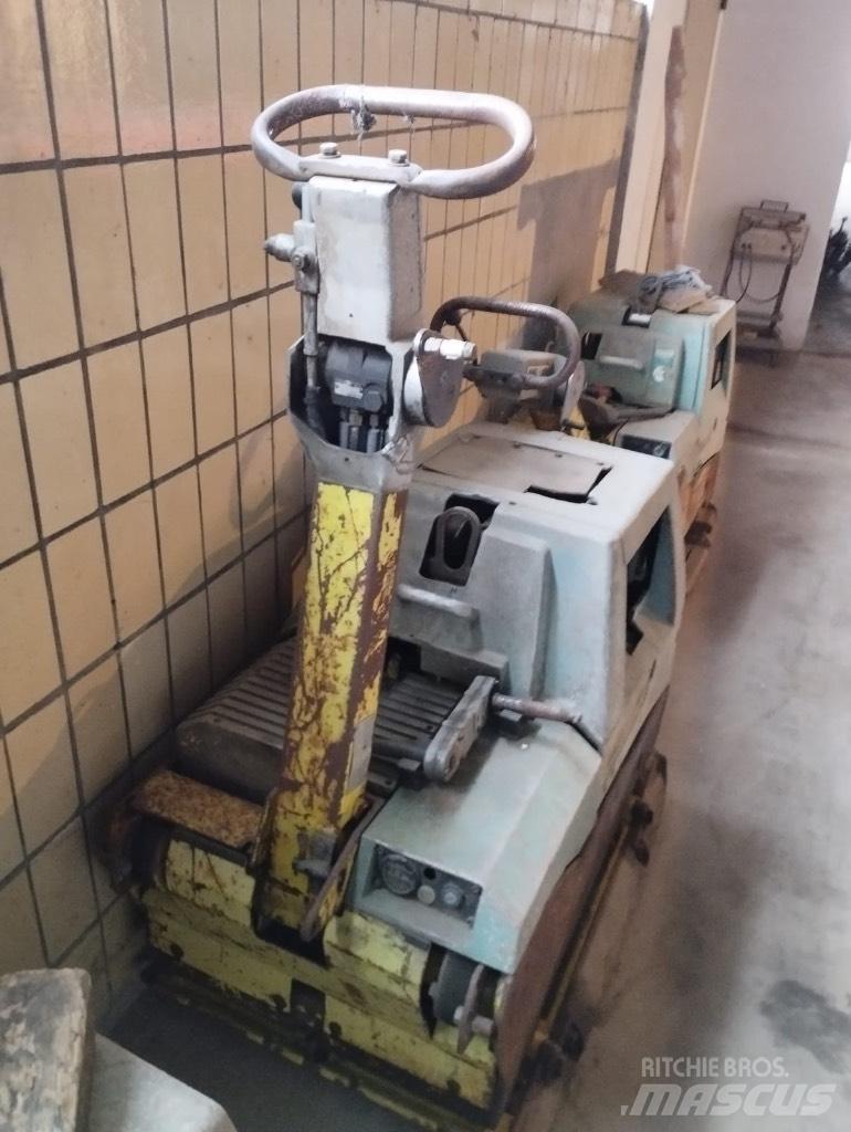 Ammann AVH 8020 Trilmachines