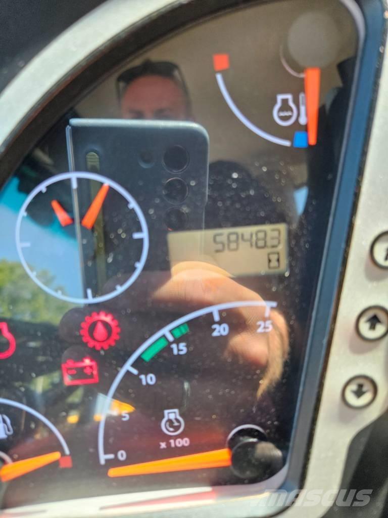 JCB 3 CX Graaf-laadcombinaties