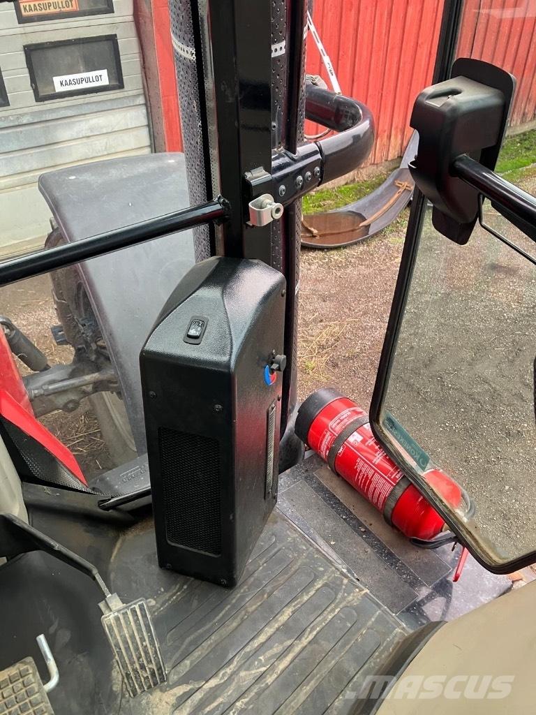 Massey Ferguson 7726 Tractoren