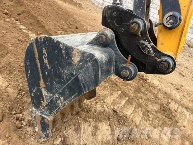 Hyundai 60 W VS Minigraafmachines < 7t