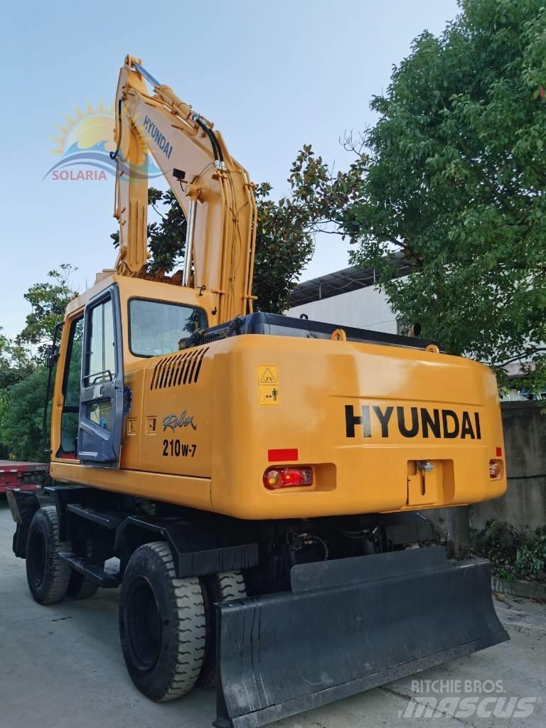 Hyundai R210W-7 Wielgraafmachines