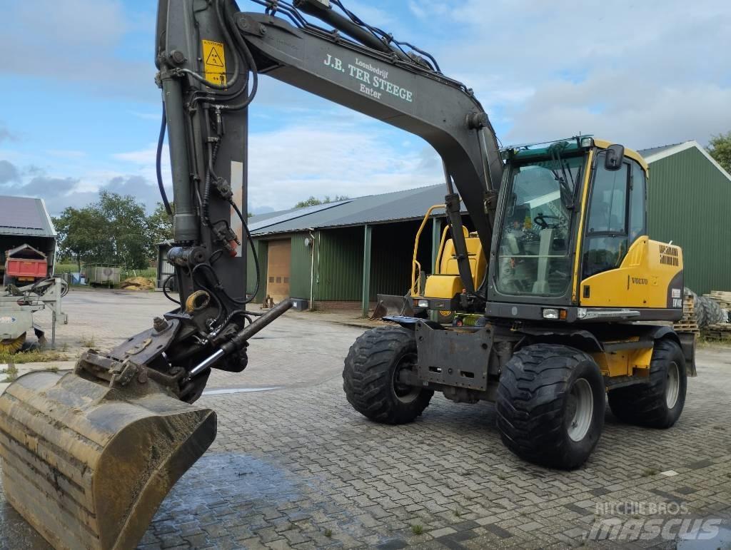 Volvo EW 140 C Wielgraafmachines
