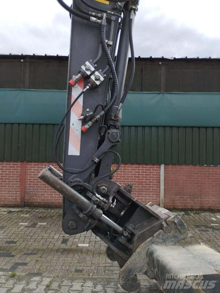 Volvo EW 140 C Wielgraafmachines