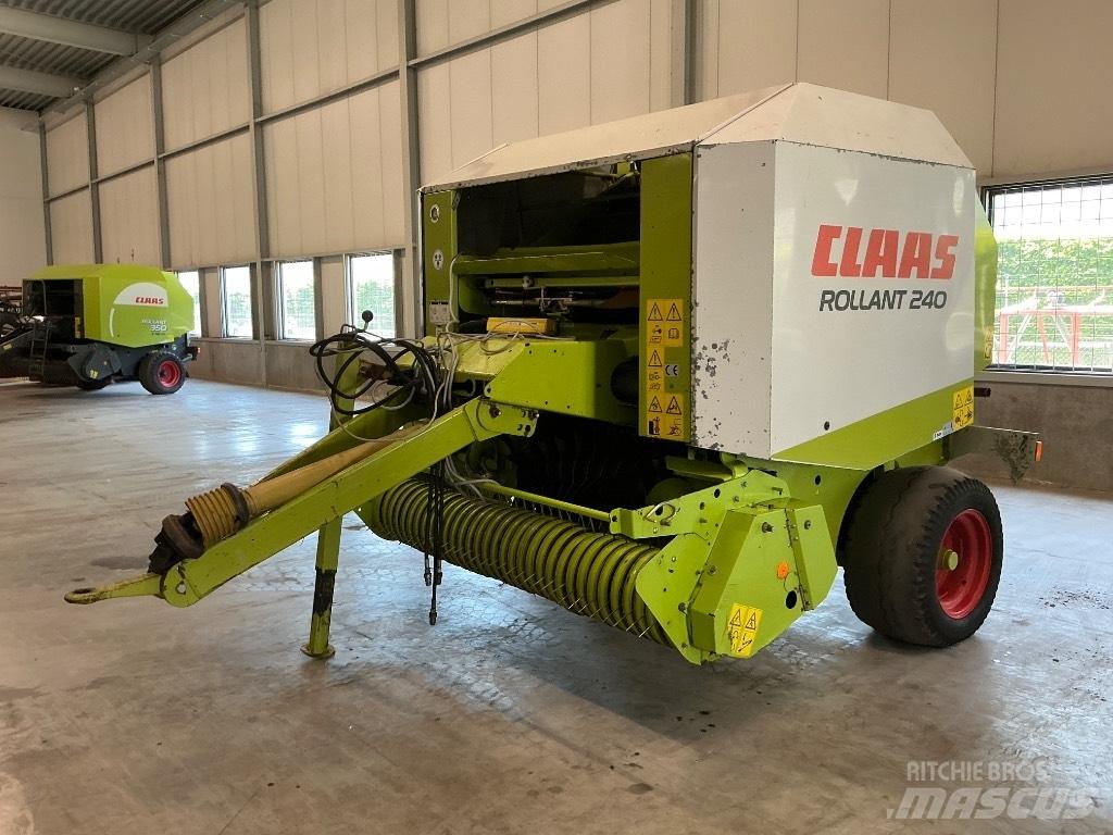 CLAAS Rollant 240 Ronde-balenpersen