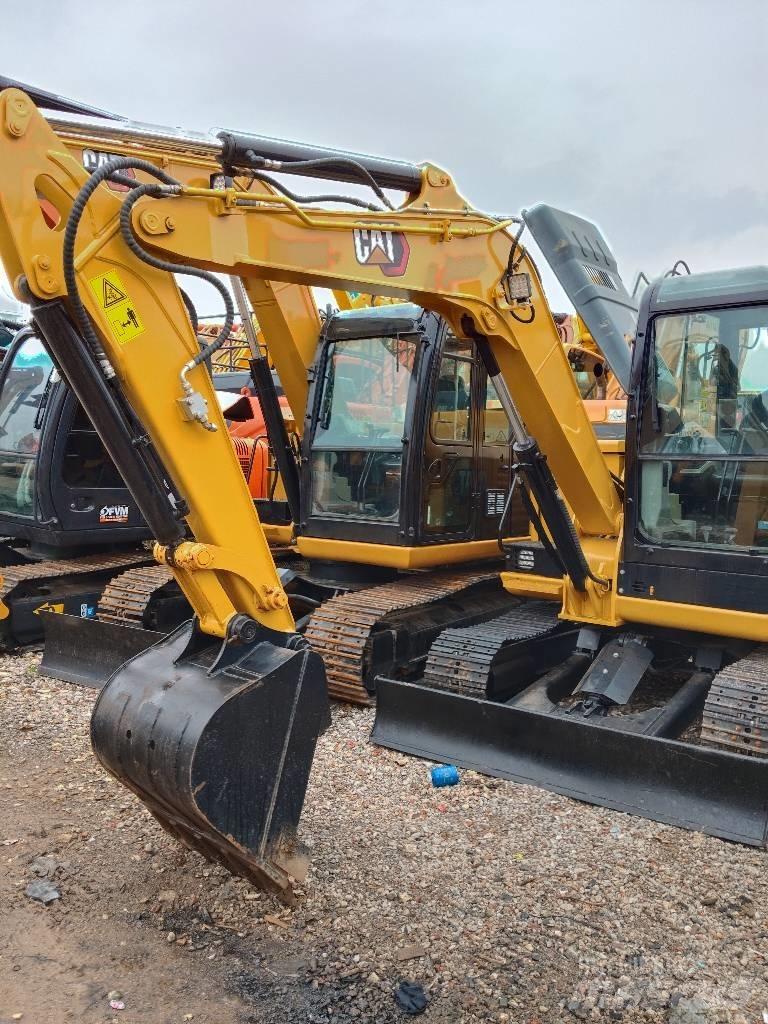 CAT 3055E Minigraafmachines < 7t