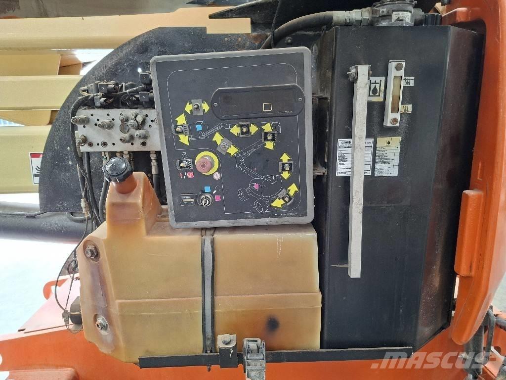 JLG 450 AJ Zelfrijdende knikarm hoogwerker