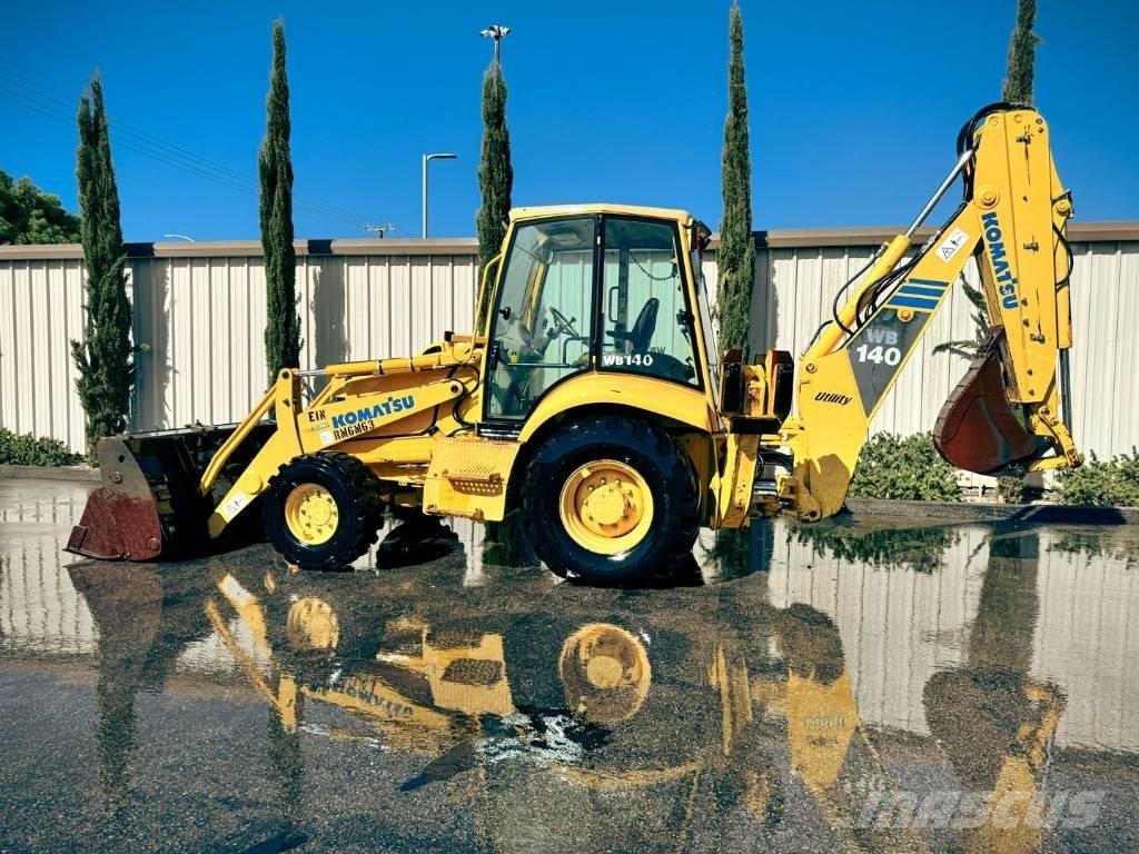 Komatsu WB 140-2N Graaf-laadcombinaties
