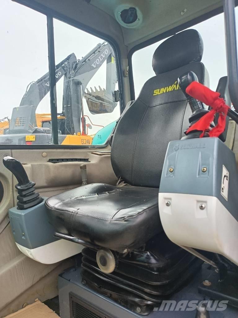 Sunward SWE 80 Rupsgraafmachines