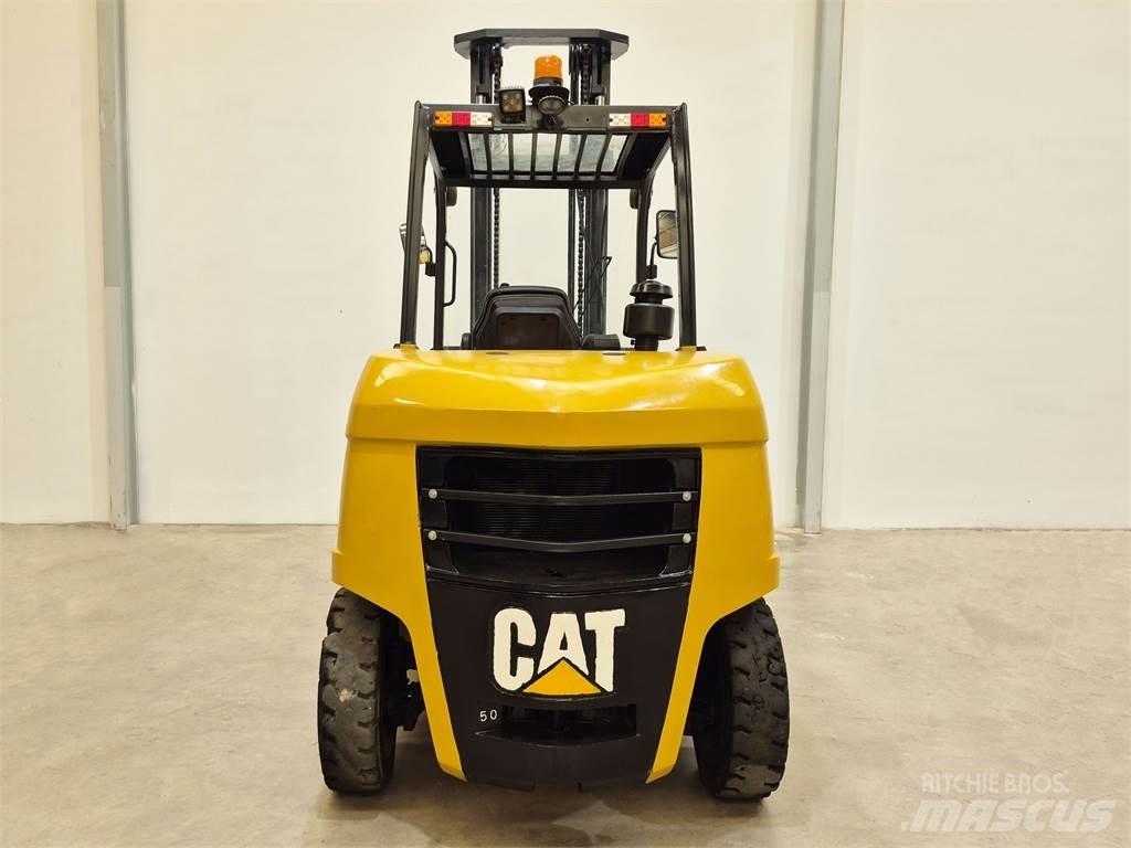 CAT DP50NB Diesel heftrucks