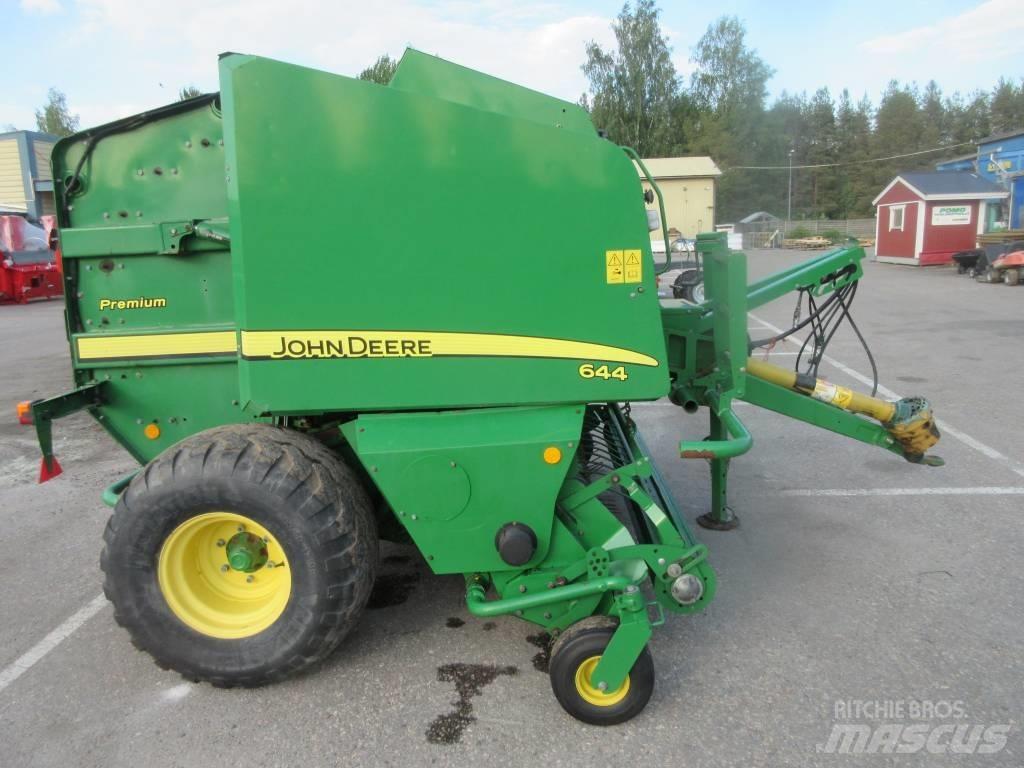 John Deere 644 Ronde-balenpersen