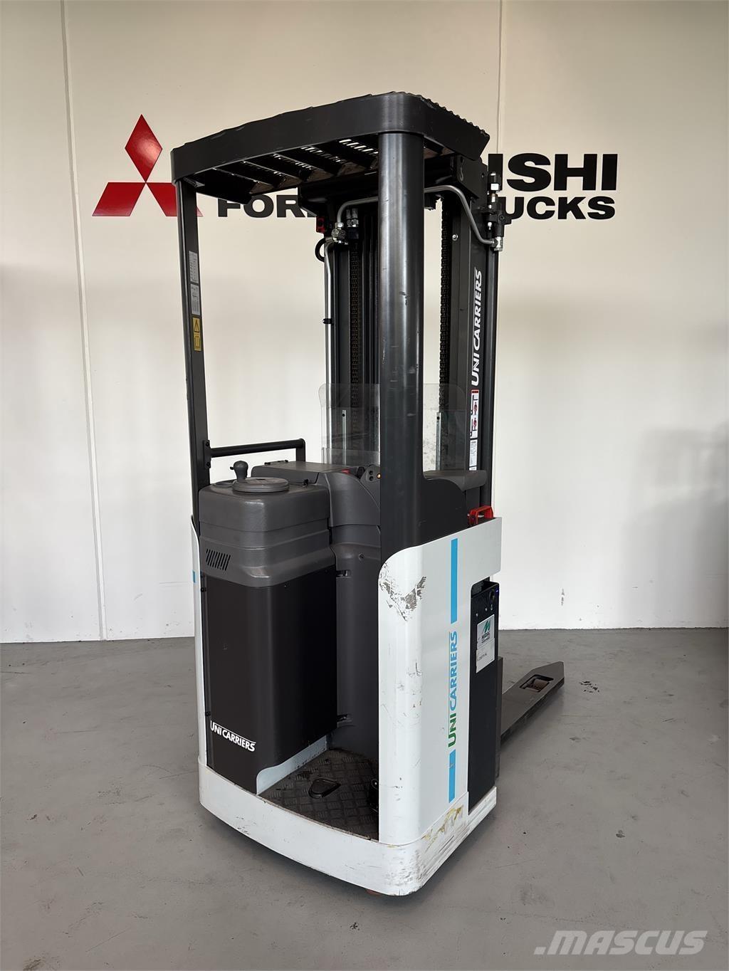 Atlet A160 Zelfrijdende stapelaars