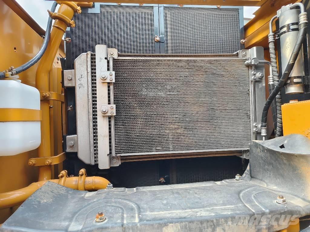 Sany SY 215 C Rupsgraafmachines