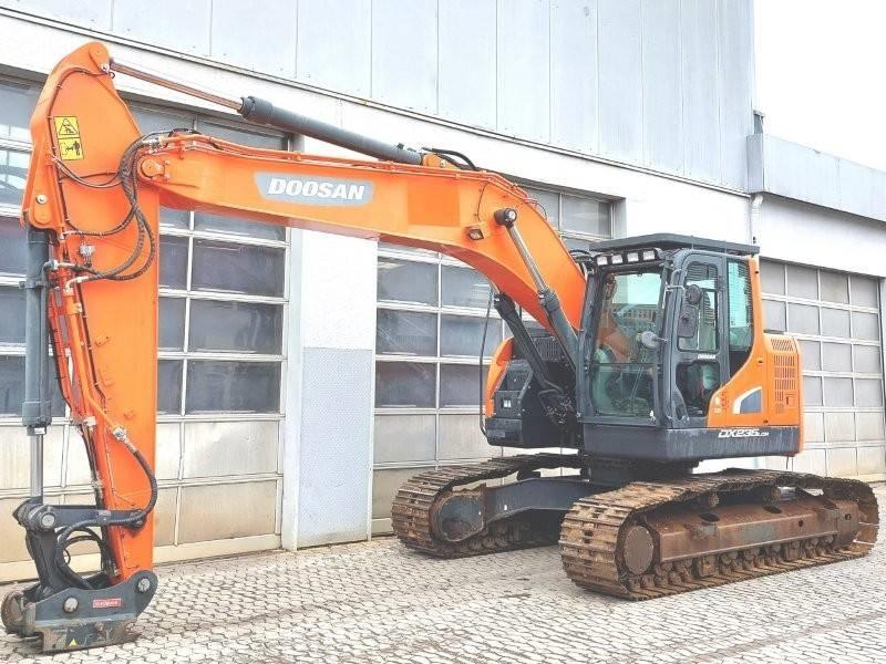 Doosan DX 235 LCR-5 Rupsgraafmachines