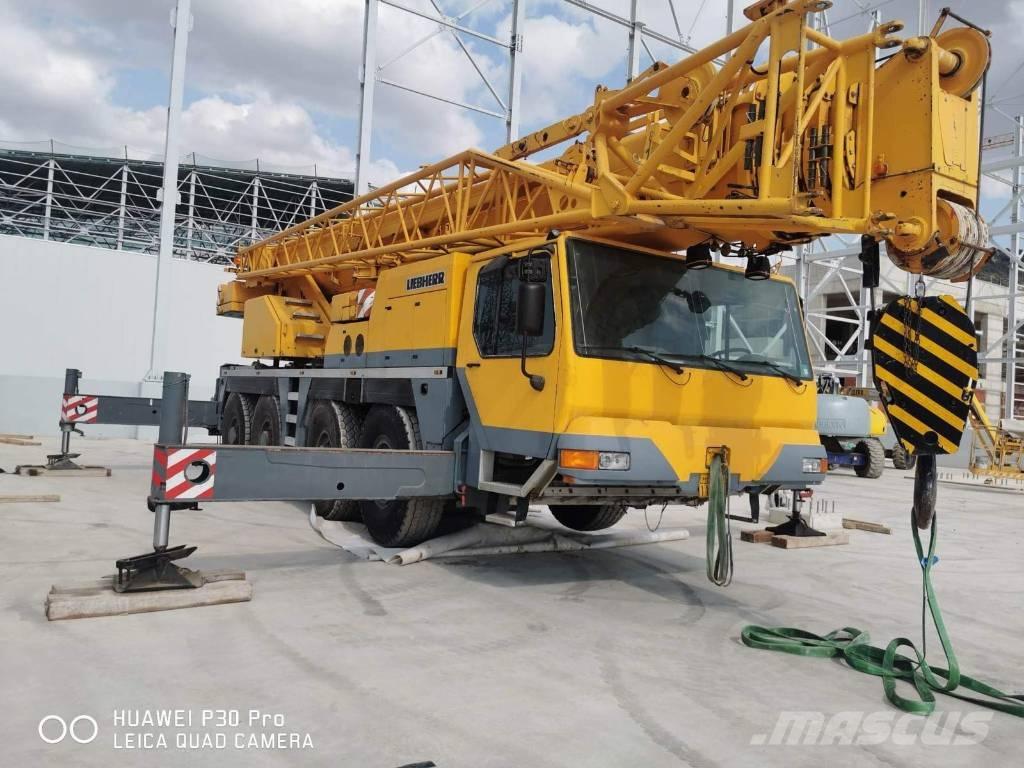 Liebherr LTM 1080-1 Kranen voor alle terreinen