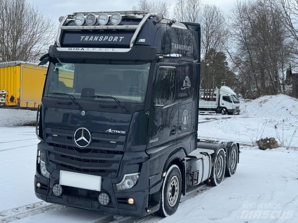 Mercedes-Benz Actros Trekkers