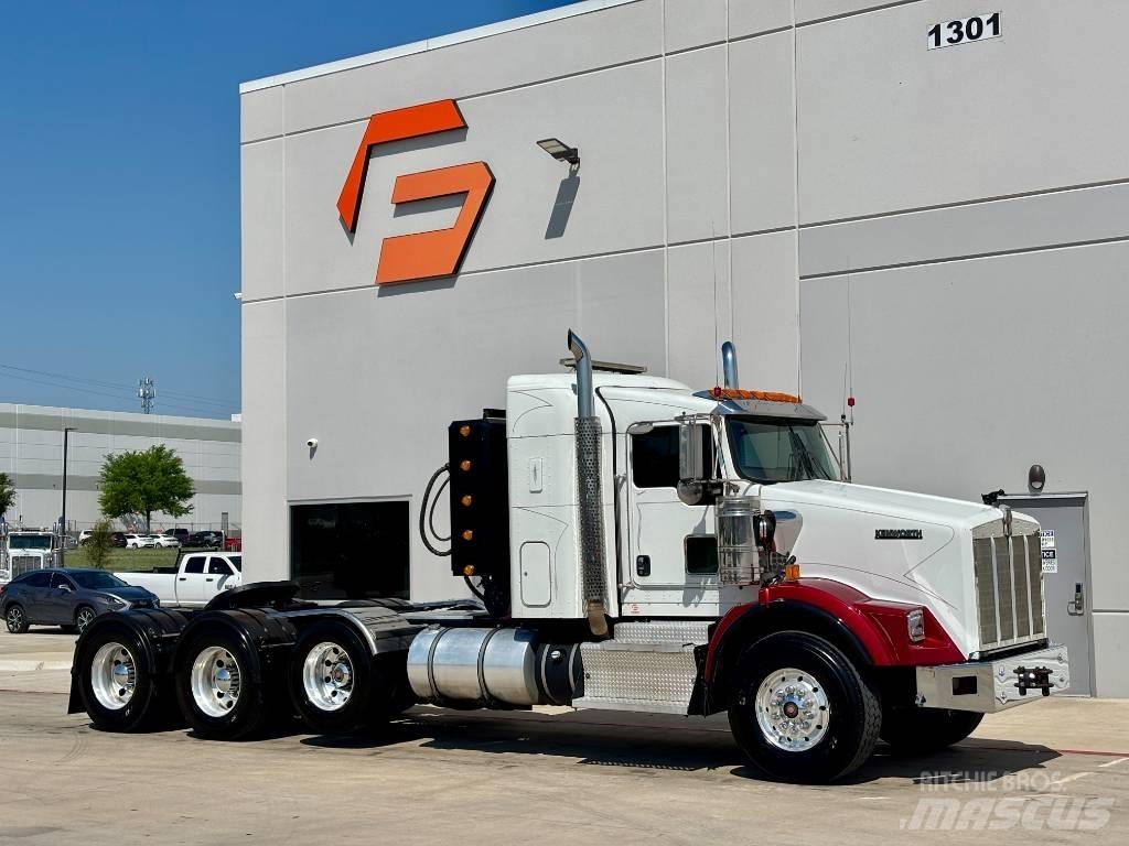Kenworth T 800 Trekkers