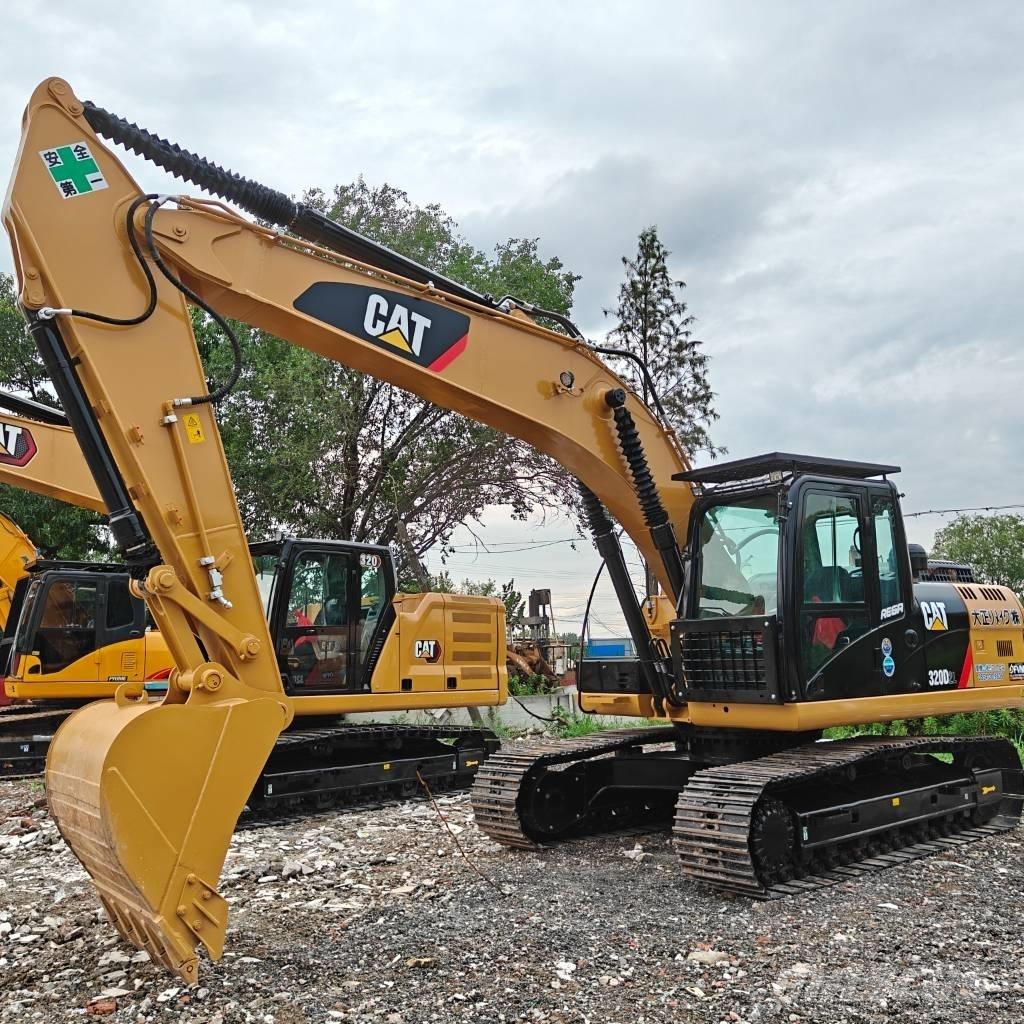 CAT 320D2 Rupsgraafmachines