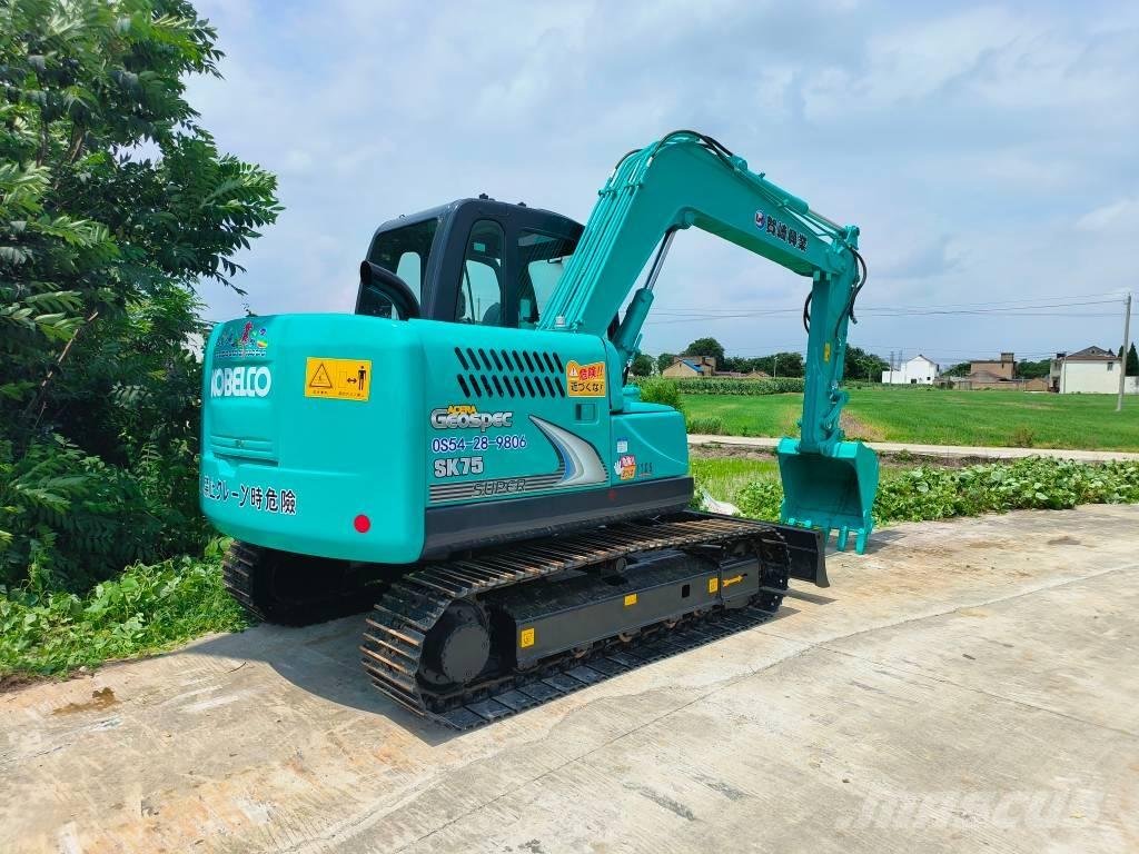 Kobelco SK 75 Rupsgraafmachines