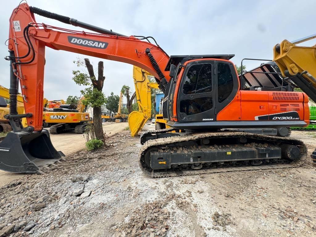 Doosan DX 300 LC LR Rupsgraafmachines