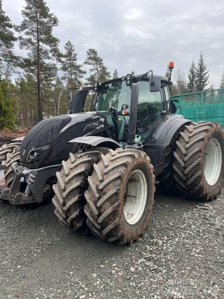 Valtra T 214 D Tractoren