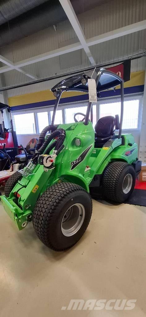 Avant 528 Knik- en schrankladers