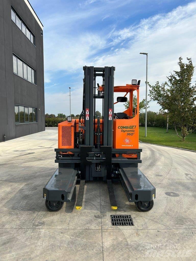 Combilift MR4 Four-way truck