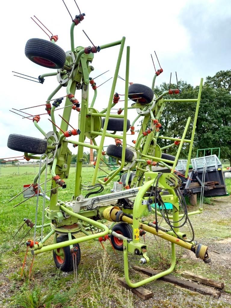 CLAAS Volto 870 Schudders