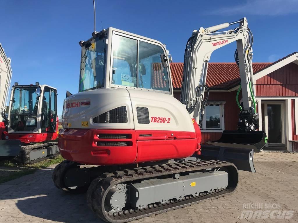 Takeuchi TB250-2 Minigraafmachines < 7t