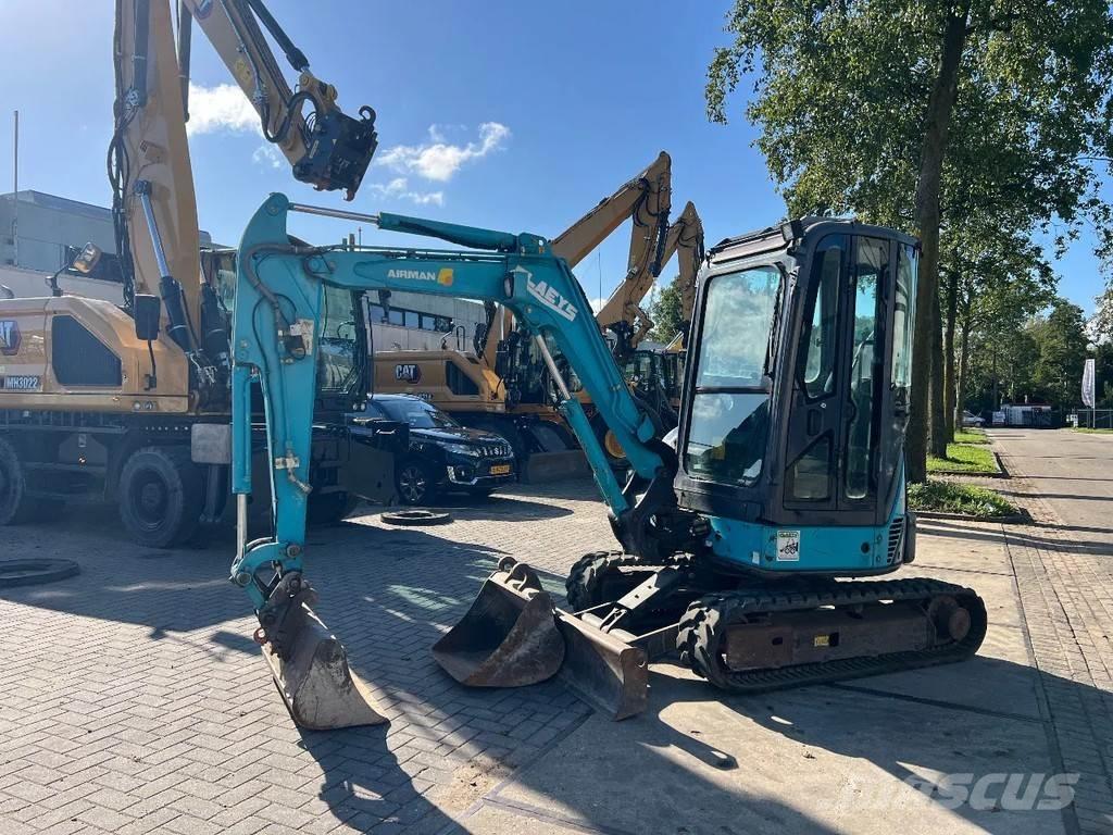 Airman AX30 U Minigraafmachines < 7t