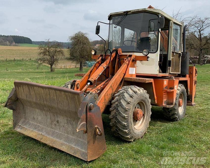 Schaeff SKB 902 Graaf-laadcombinaties