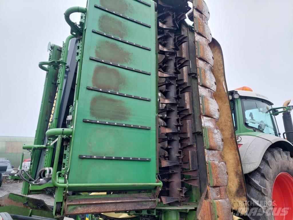 Krone B 1000 Maaikneuzers