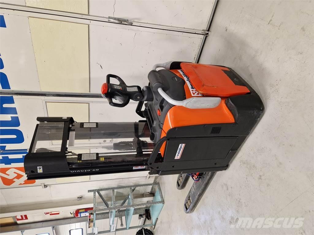 Toyota SPE120L Zelfrijdende stapelaars
