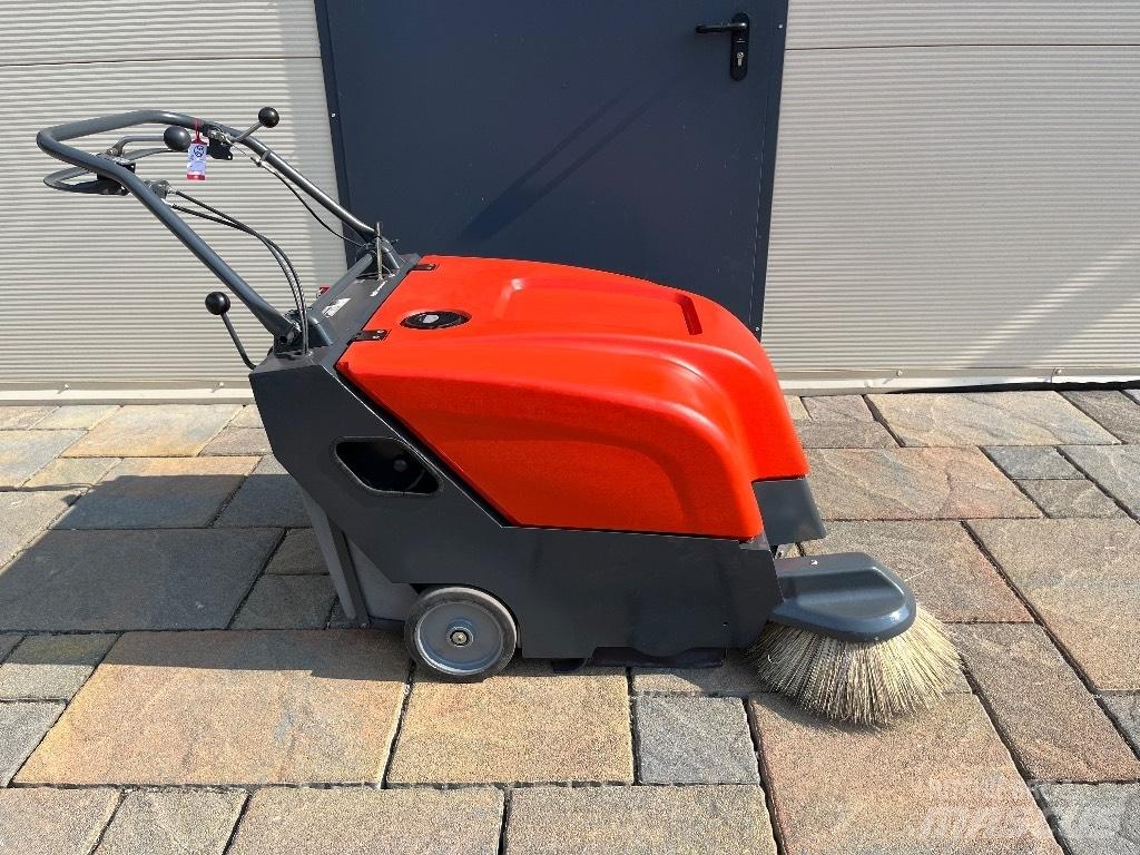 Hako B 800 Veegmachines