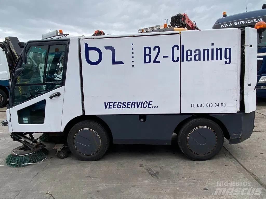 Mfh 2500 Veegmachines