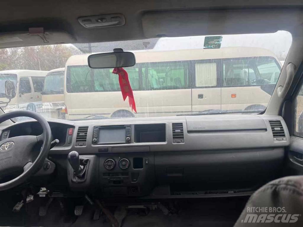 Toyota Hiace Intercitybussen