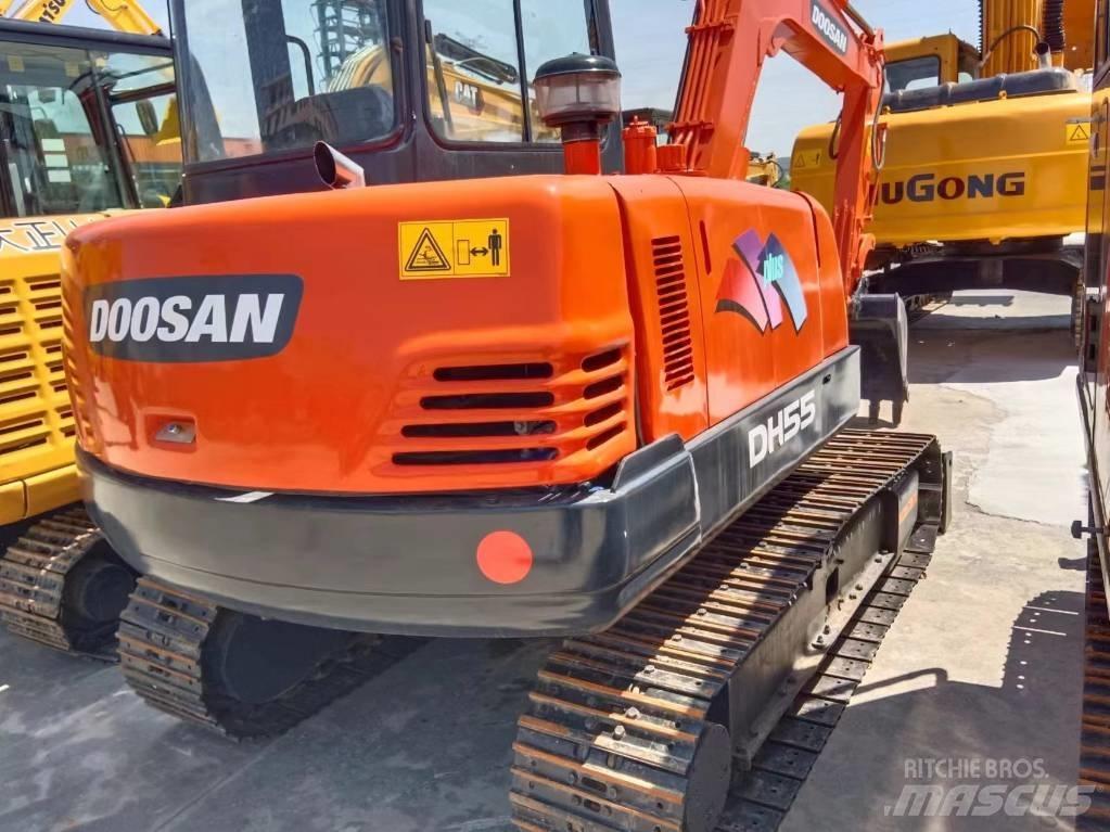 Doosan DH 55 Minigraafmachines < 7t