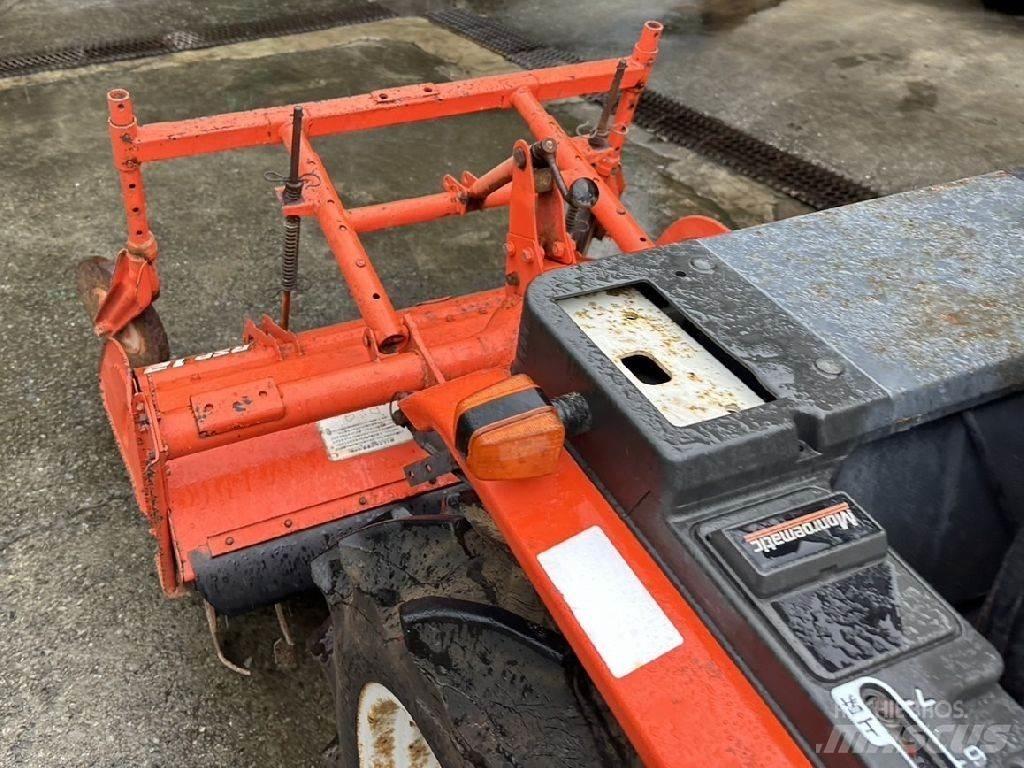Kubota A-17 Tractoren