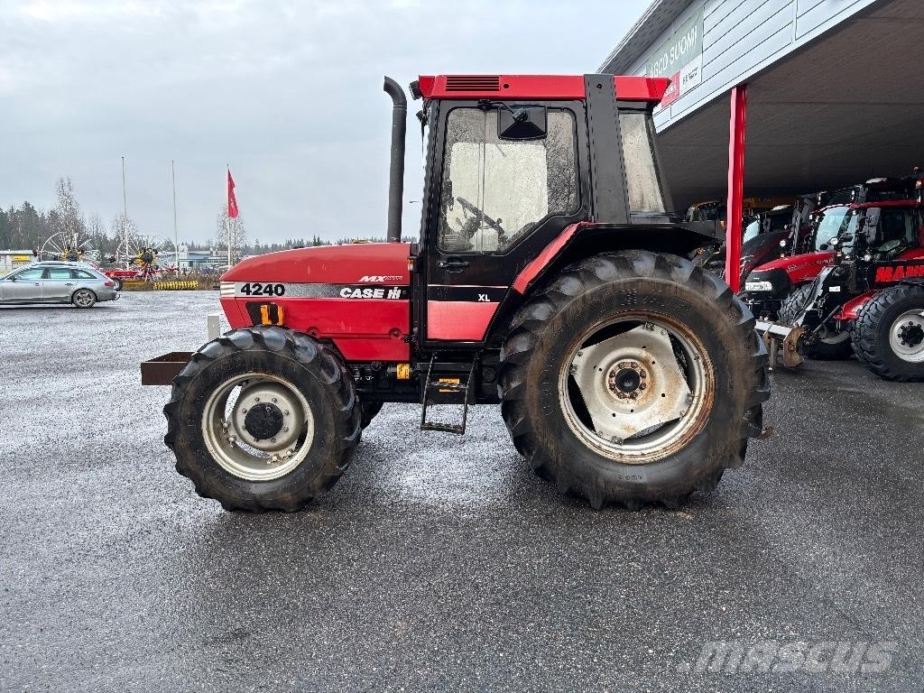 Case IH 4240-4 XL Tractoren