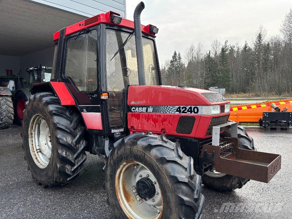 Case IH 4240-4 XL Tractoren