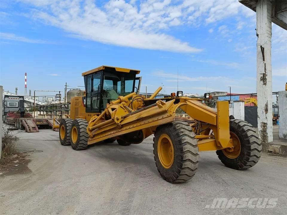 CAT 140H Graders