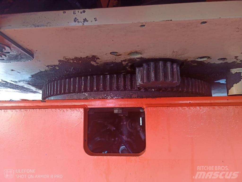 JLG 800 AJ Knikarmhoogwerkers