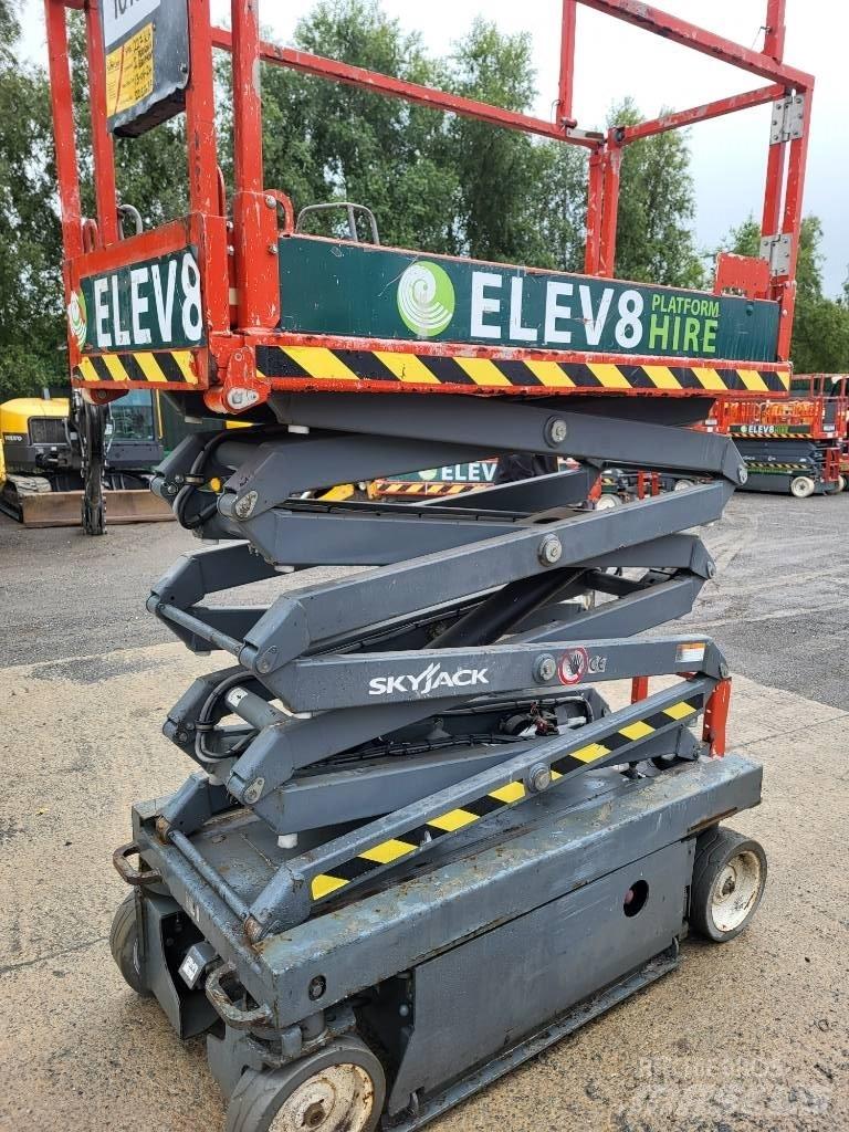 SkyJack 32/19 Schaarhoogwerkers