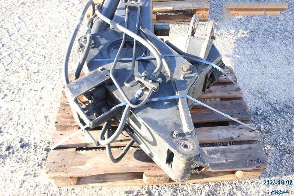 Huddig 960 Chassis en ophanging