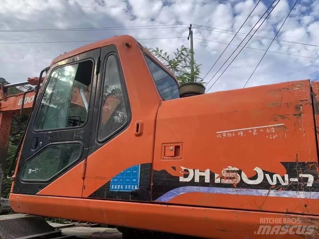 Doosan 150 W-7 Wielgraafmachines