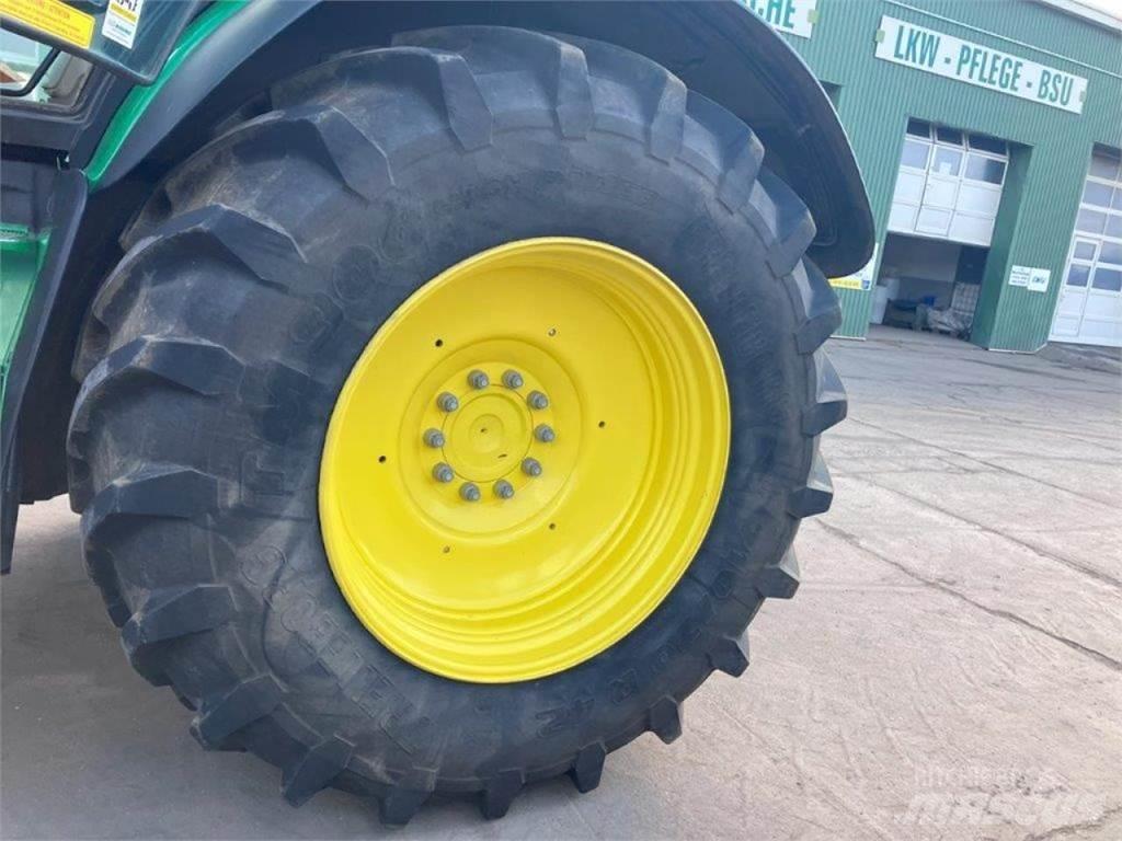 John Deere 6250R Tractoren