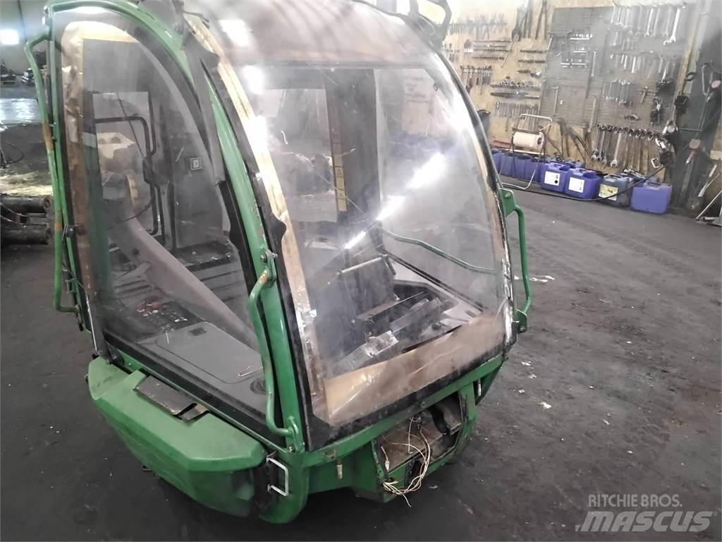 John Deere 1270E Cabine en interieur