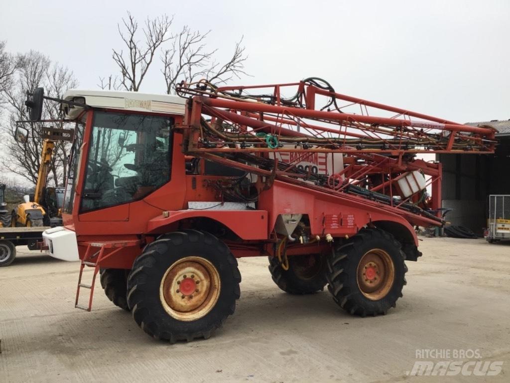 Bateman RB25 SPRAYER Zelfrijdende spuitmachines