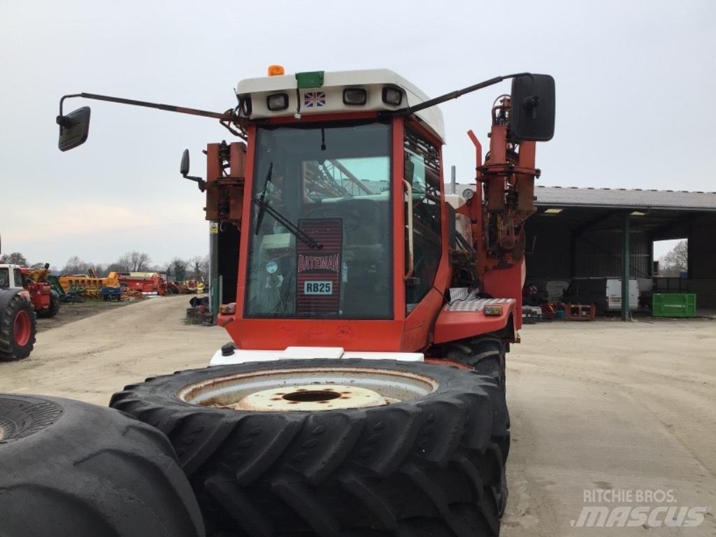 Bateman RB25 SPRAYER Zelfrijdende spuitmachines